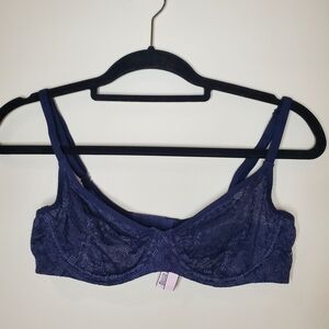 Victoria's Secret Navy Unlined Demi Lace Bra Size 36C